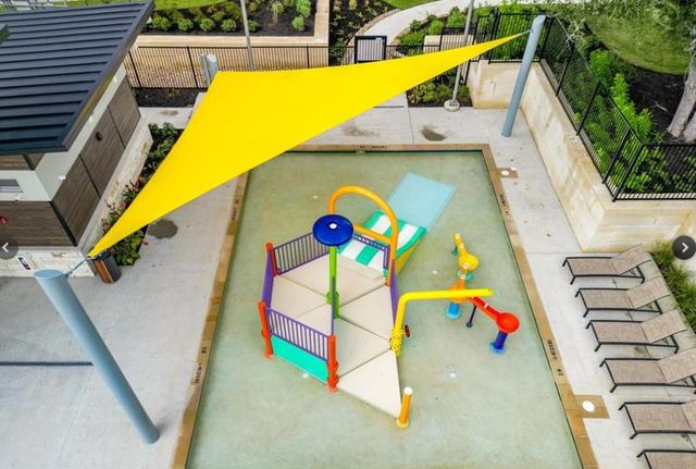 408 Bedford Falls LN, Jarrell, TX 76537