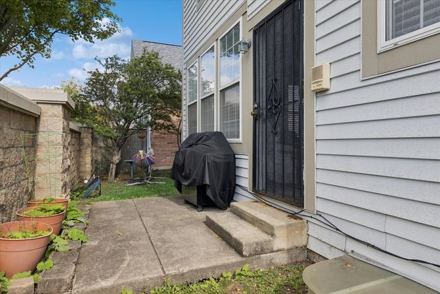 1618 Astor Avenue, Oakbrook Terrace, IL 60181