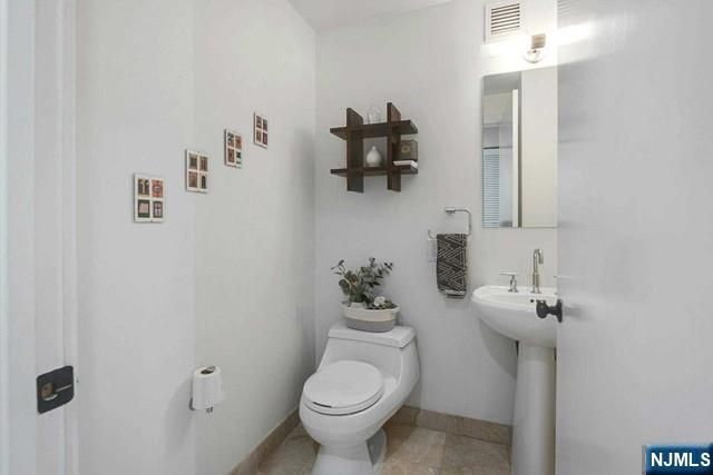 317 Hudson Park 317, Edgewater, NJ 07020