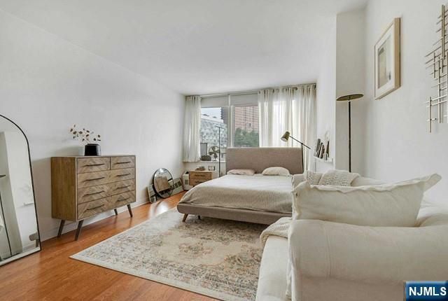 317 Hudson Park 317, Edgewater, NJ 07020