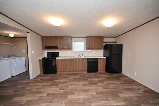 2410 Park St., North Myrtle Beach, SC 29582