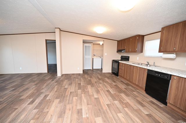 2410 Park St., North Myrtle Beach, SC 29582