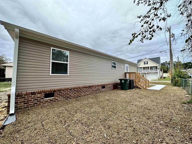 2410 Park St., North Myrtle Beach, SC 29582