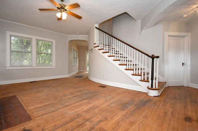 949 SW 13TH STREET, Gainesville, FL 32601