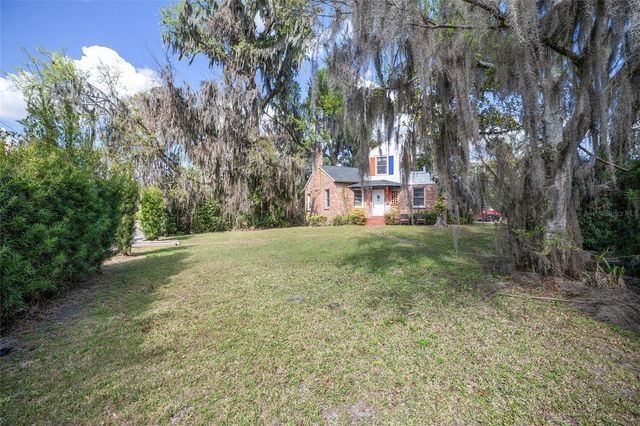 949 SW 13TH STREET, Gainesville, FL 32601