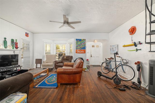 949 SW 13TH STREET, Gainesville, FL 32601