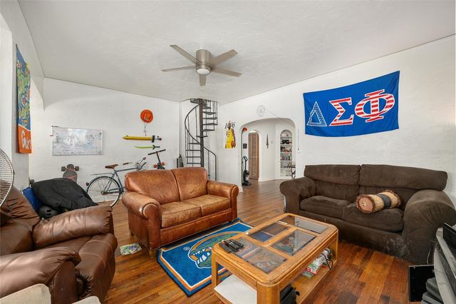 949 SW 13TH STREET, Gainesville, FL 32601