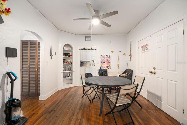 949 SW 13TH STREET, Gainesville, FL 32601