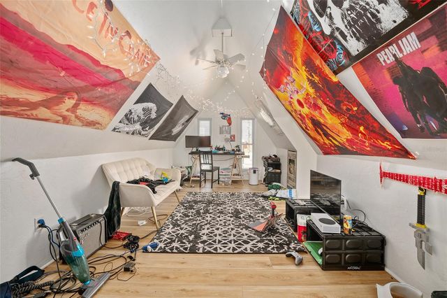 949 SW 13TH STREET, Gainesville, FL 32601