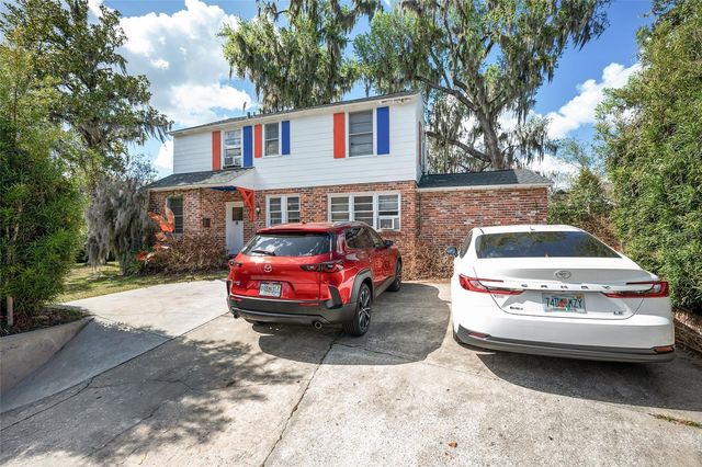 949 SW 13TH STREET, Gainesville, FL 32601