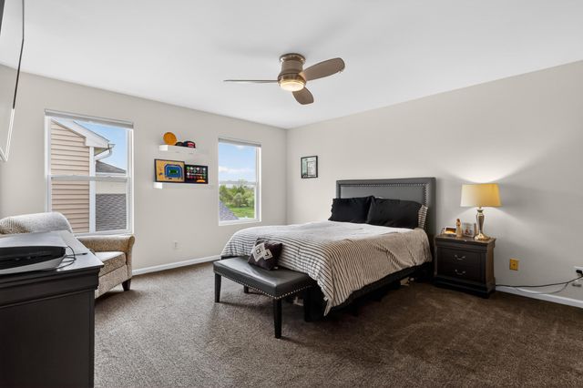 2110 Kensington Park Circle, Holland City, MI 49423