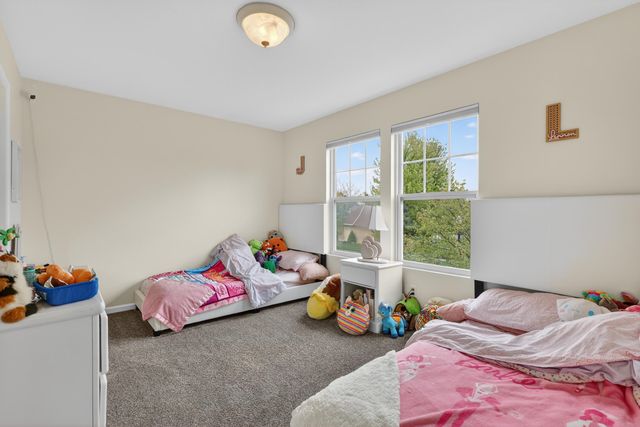 2110 Kensington Park Circle, Holland City, MI 49423