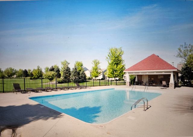 2110 Kensington Park Circle, Holland City, MI 49423