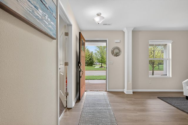 2110 Kensington Park Circle, Holland City, MI 49423