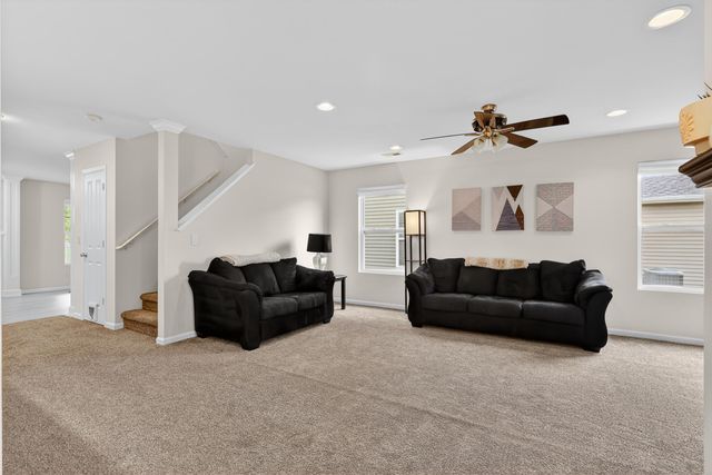 2110 Kensington Park Circle, Holland City, MI 49423