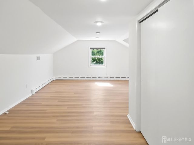 21 Sherwood Avenue, East Brunswick, NJ 08816