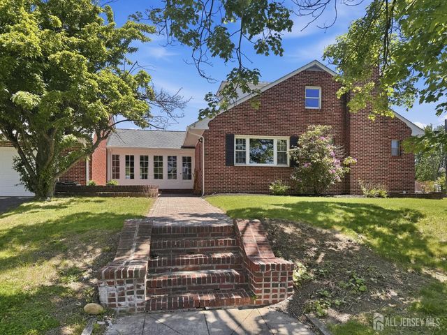 21 Sherwood Avenue, East Brunswick, NJ 08816