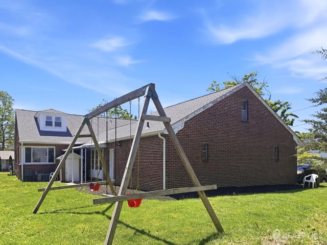 21 Sherwood Avenue, East Brunswick, NJ 08816