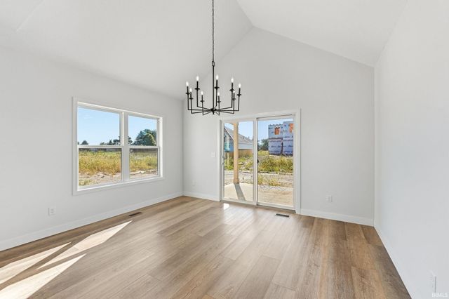 1563 Farm View Court, Huntertown, IN 46748