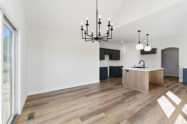 1563 Farm View Court, Huntertown, IN 46748