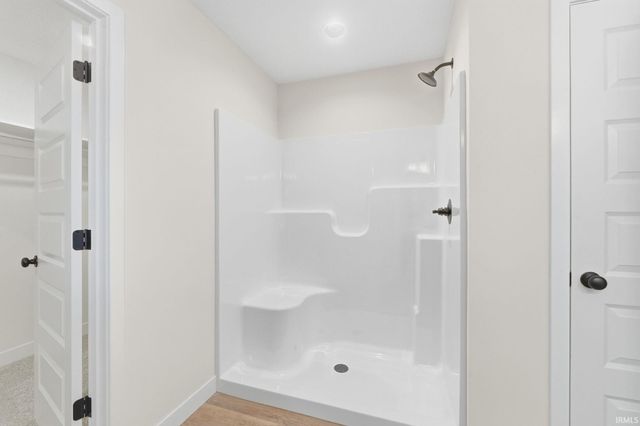 1563 Farm View Court, Huntertown, IN 46748