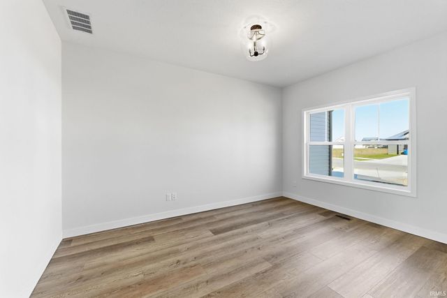 1563 Farm View Court, Huntertown, IN 46748