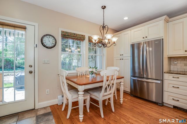 469 Fern Street, West Hartford, CT 06107
