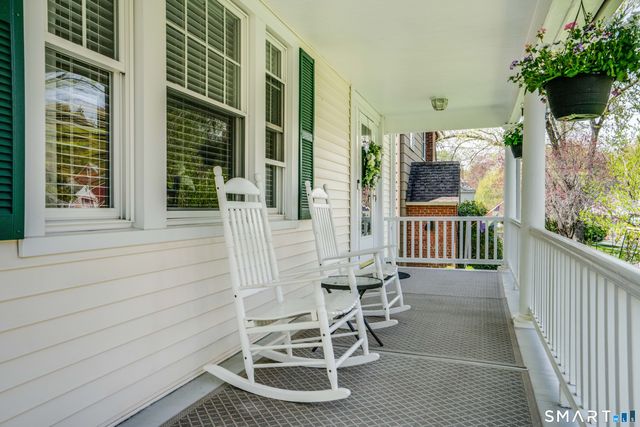 469 Fern Street, West Hartford, CT 06107