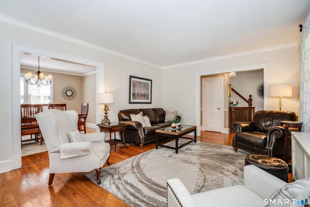 469 Fern Street, West Hartford, CT 06107