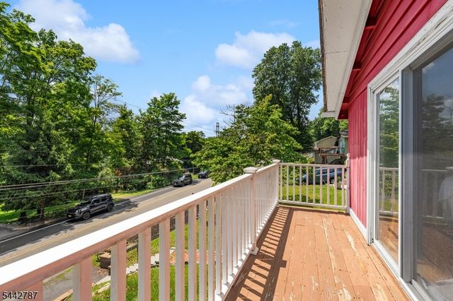 106 Seneca Lake Rd, Sparta Twp., NJ 07871