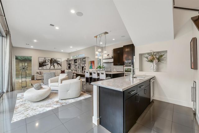 2302 Persa Street, Houston, TX 77019