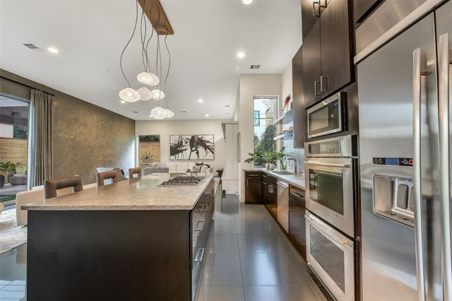 2302 Persa Street, Houston, TX 77019