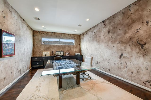 2302 Persa Street, Houston, TX 77019