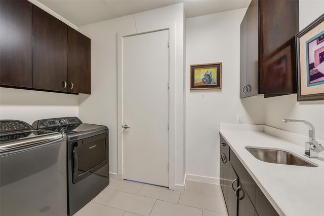 2302 Persa Street, Houston, TX 77019