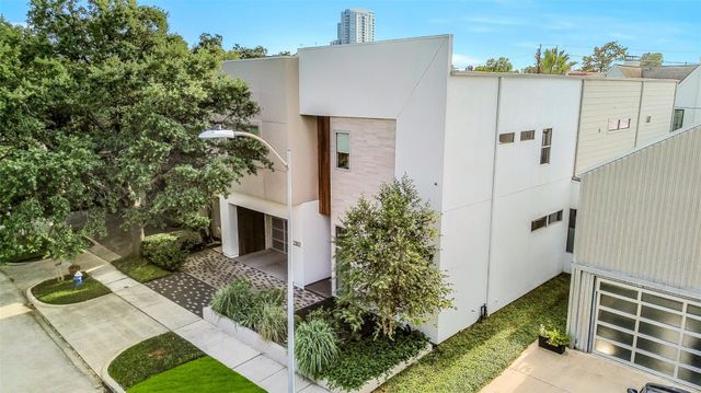 2302 Persa Street, Houston, TX 77019