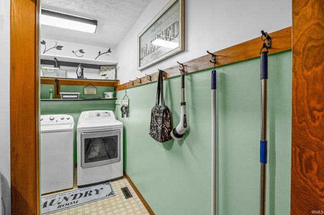 1990 Klondike Road, West Lafayette, IN 47906