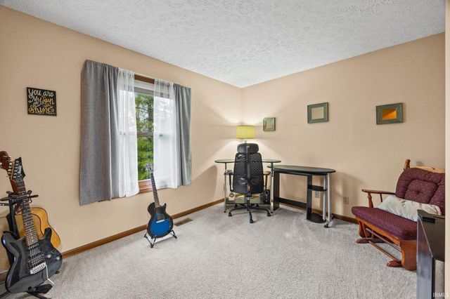 1990 Klondike Road, West Lafayette, IN 47906
