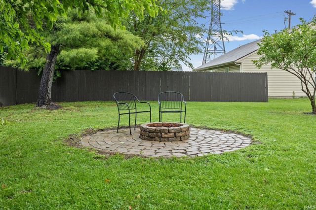 1990 Klondike Road, West Lafayette, IN 47906
