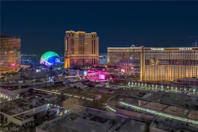 2000 Fashion Show Drive 3502, Las Vegas, NV 89109