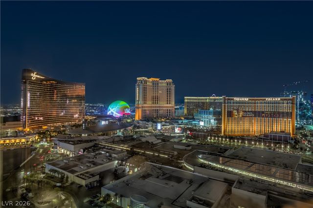 2000 Fashion Show Drive 3502, Las Vegas, NV 89109