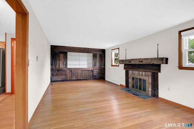 23 Parky Drive, Enfield, CT 06082