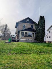 1004 Ridgefield Avenue, Alliance, OH 44601