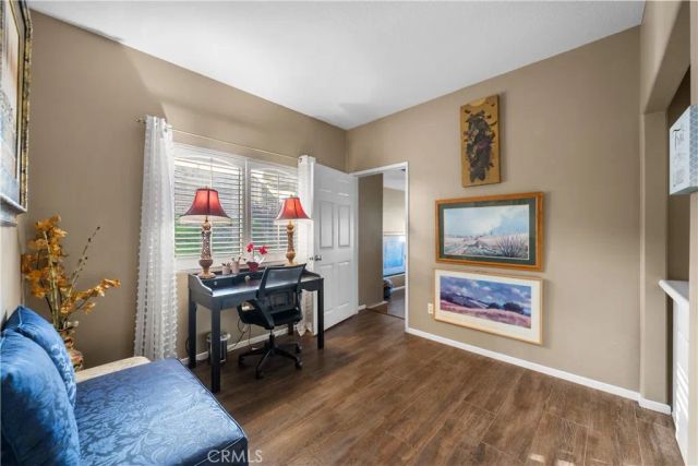 28741 Park Woodland, Saugus, CA 91390