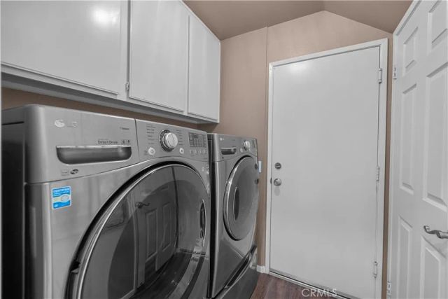 28741 Park Woodland, Saugus, CA 91390