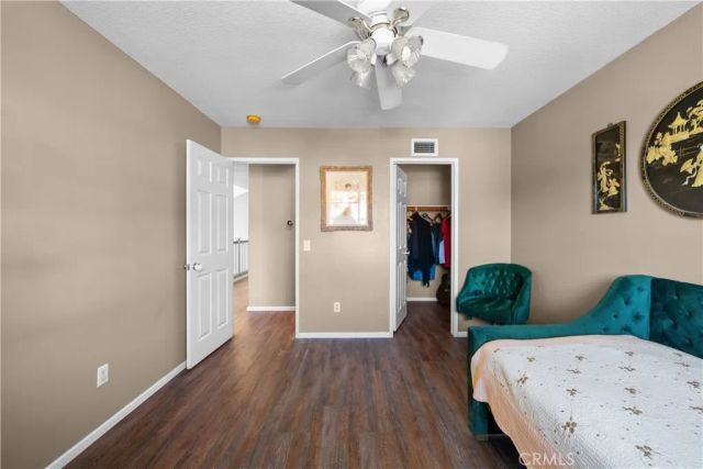 28741 Park Woodland, Saugus, CA 91390