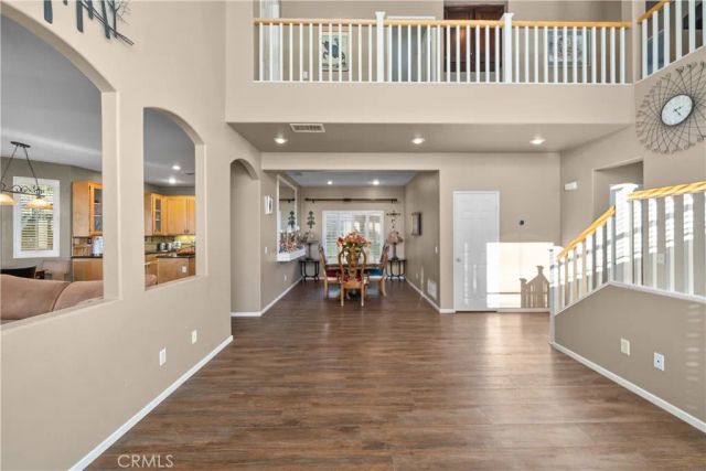 28741 Park Woodland, Saugus, CA 91390