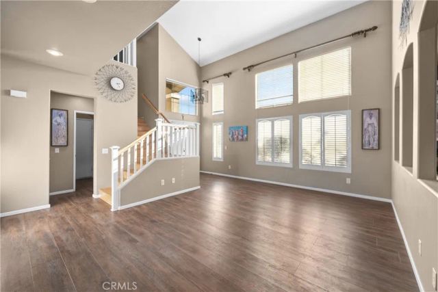 28741 Park Woodland, Saugus, CA 91390