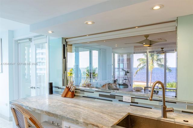 200 Ocean Lane Dr 501, Key Biscayne, FL 33149