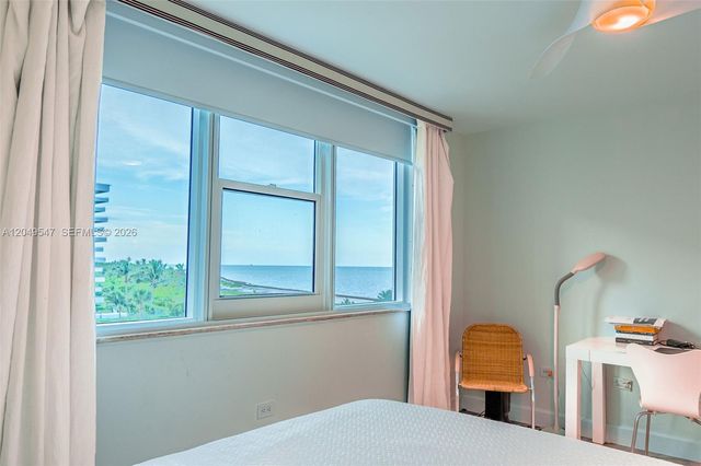 200 Ocean Lane Dr 501, Key Biscayne, FL 33149