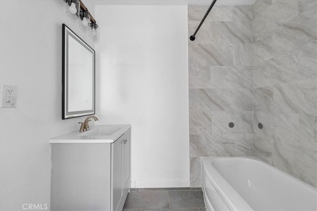 1327 Pennsylvania, Colton, CA 92324